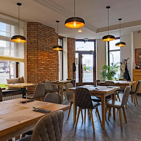 Rosso Aparthotel Michalovce