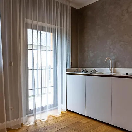 Rosso Aparthotel