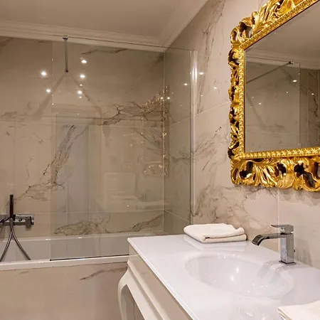 Aparthotel Rosso *